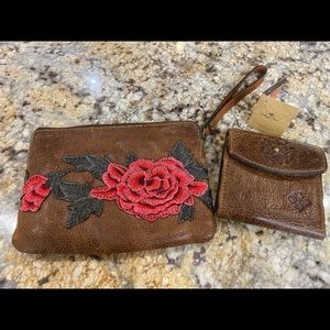 Patricia Nash Embroidered Wristlet Wallet Set